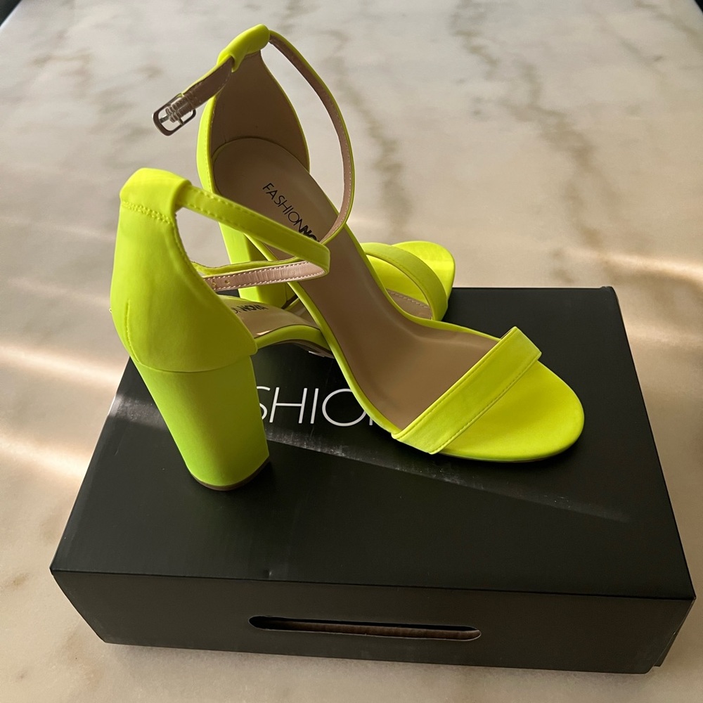 Fashion nova heels